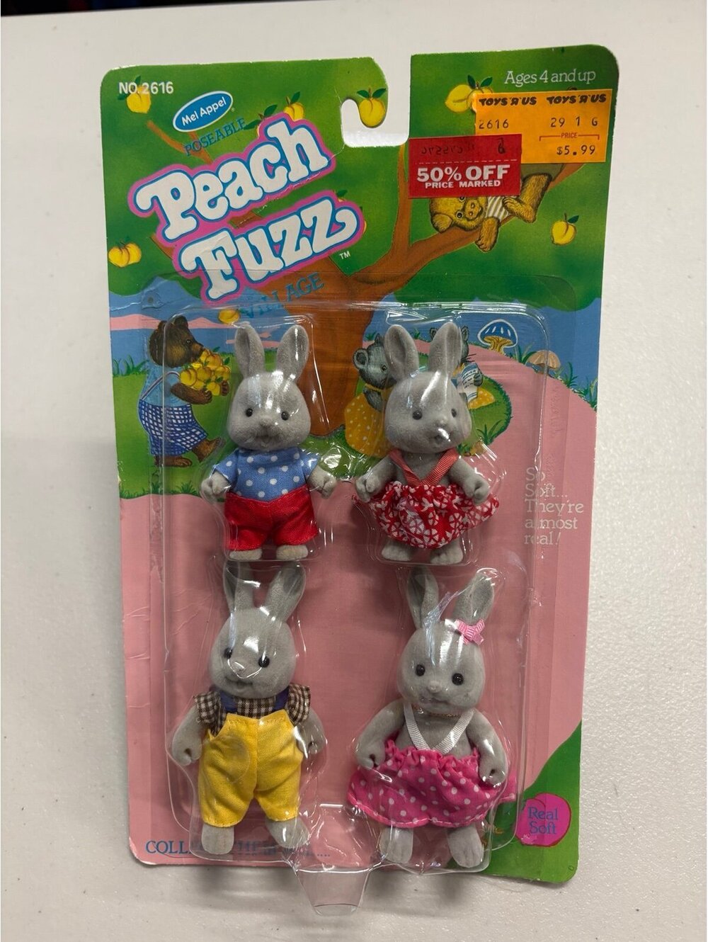 Vintage Rare Peach Fuzz Village Bunny Rabbit Family 1987 Mel Appel Sylvania
